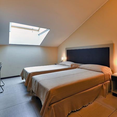 Residence La Sfera Pavia Eksteriør bilde